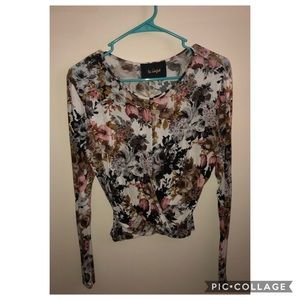 Long sleeves crop top